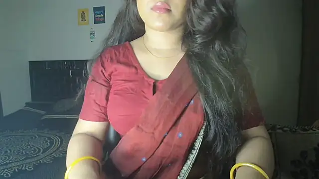 Most-Beautiful-Queen online show from 04-25-26, 07:33