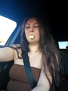 Snapshot of Britishbella chatting on 02-02-25, 03:49 Britishbella online show from 02-02-25, 03:49