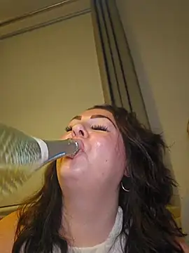 Britishbella online show from 02-22-26, 01:29