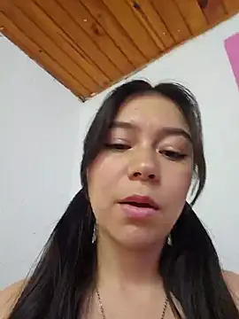 Snapshot of pink_flower_ chatting on 01-21-25, 07:39 pink flower  online show from 01-21-25, 07:39