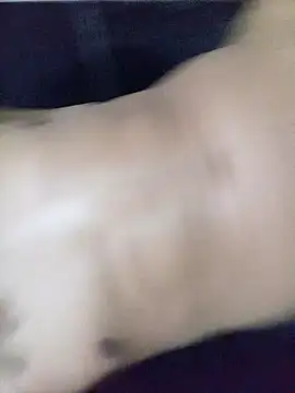 Snapshot of maikinhopL chatting on 11-04-25, 03:05 maikinhopL online show from 11-04-25, 03:05