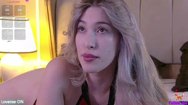 SerenaBennet online show from 09-28-25, 12:21