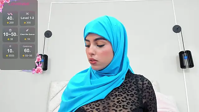 Snapshot of Lea_nahid chatting on 12-13-24, 07:21 Lea nahid online show from 12-13-24, 07:21