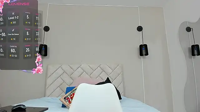 Snapshot of Lea_nahid chatting on 03-05-25, 06:56 Lea nahid online show from 03-05-25, 06:56