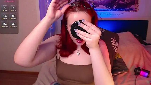 VanessaLincum online show from 01-27-25, 07:14