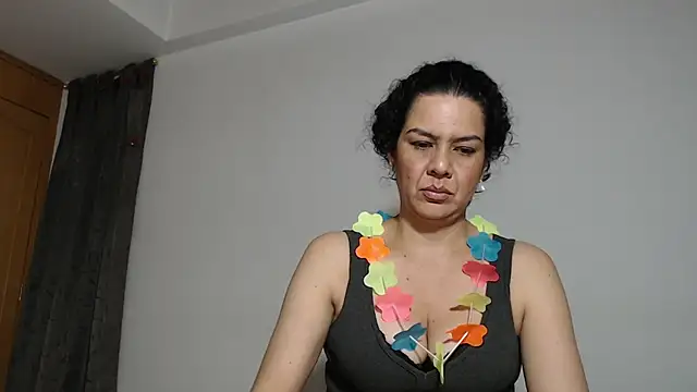 Sharickleon11 online show from 10-16-25, 12:22