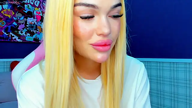 Angel Sapphire  online show from 02-15-25, 03:28