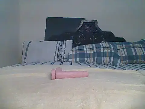 Snapshot of sweetymummy chatting on 05-26-26, 11:56 sweetymummy online show from 05-26-26, 11:56