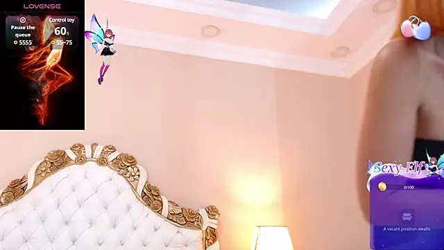 Snapshot of AdelinaVans chatting on 01-13-25, 11:52 AdelinaVans online show from 01-13-25, 11:52