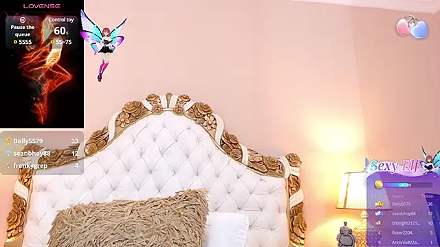 Snapshot of AdelinaVans chatting on 01-13-25, 02:53 AdelinaVans online show from 01-13-25, 02:53