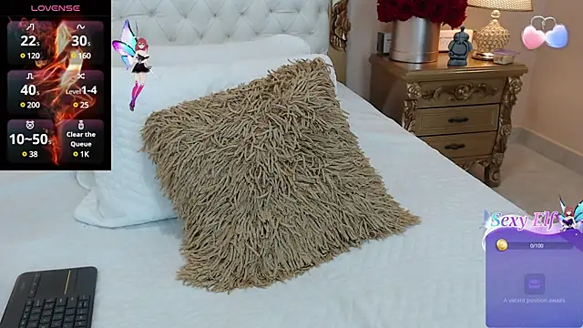 Snapshot of AdelinaVans chatting on 02-18-25, 11:55 AdelinaVans online show from 02-18-25, 11:55