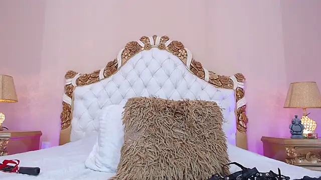 Snapshot of AdelinaVans chatting on 09-10-25, 11:21 AdelinaVans online show from 09-10-25, 11:21