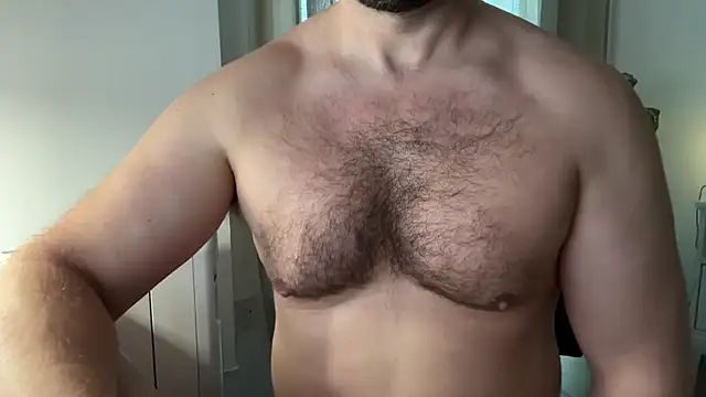 Snapshot of Mr_Beef chatting on 12-03-24, 03:44 Mr Beef online show from 12-03-24, 03:44