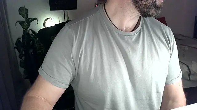 Snapshot of Mr_Beef chatting on 12-07-24, 10:06 Mr Beef online show from 12-07-24, 10:06