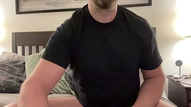 Snapshot of Mr_Beef chatting on 12-28-24, 09:30 Mr Beef online show from 12-28-24, 09:30