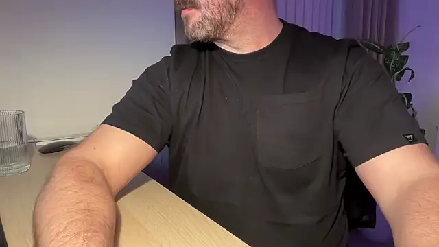 Snapshot of Mr_Beef chatting on 01-30-25, 09:47 Mr Beef online show from 01-30-25, 09:47