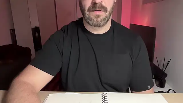 Snapshot of Mr_Beef chatting on 02-07-25, 10:09 Mr Beef online show from 02-07-25, 10:09