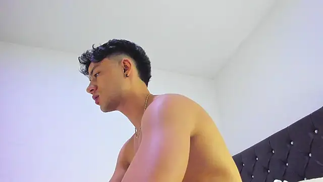 Sebastian-Dash online show from 03-14-25, 03:15