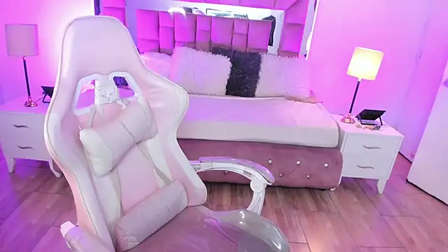 Aliciia cute1 online show from 02-15-25, 01:10