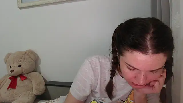  JustmeHere  online show from 11-27-25, 08:44