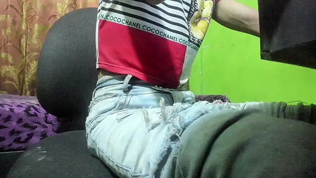 Brenda Smith69 online show from 12-02-25, 08:59