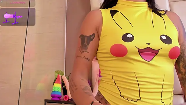 Snapshot of Shasa_8 chatting on 02-06-25, 11:04 Shasa 8 online show from 02-06-25, 11:04