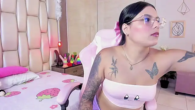 Snapshot of Shasa_8 chatting on 02-07-25, 07:59 Shasa 8 online show from 02-07-25, 07:59