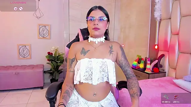 Snapshot of Shasa_8 chatting on 03-13-25, 07:50 Shasa 8 online show from 03-13-25, 07:50