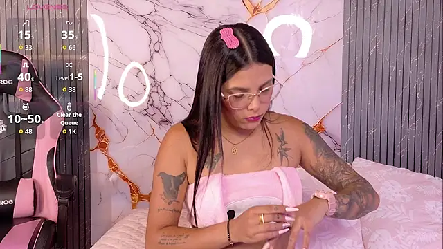 Snapshot of Shasa_8 chatting on 10-08-25, 08:06 Shasa 8 online show from 10-08-25, 08:06