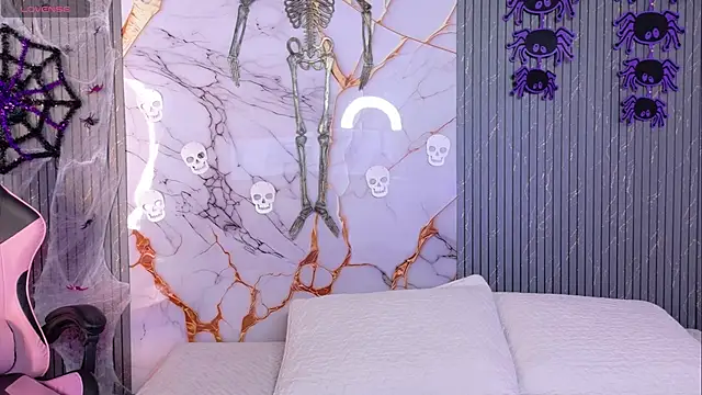 Snapshot of Shasa_8 chatting on 10-27-25, 08:02 Shasa 8 online show from 10-27-25, 08:02