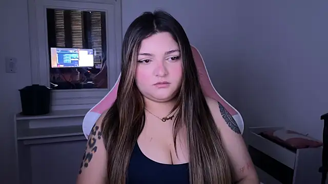 SweetPaige  online show from 09-10-25, 06:08