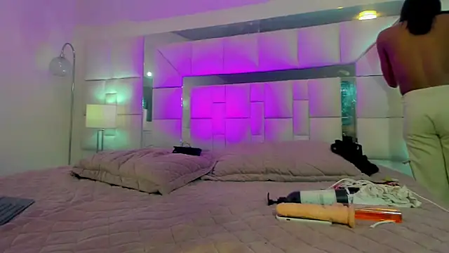 naomy  xx online show from 03-19-25, 07:27