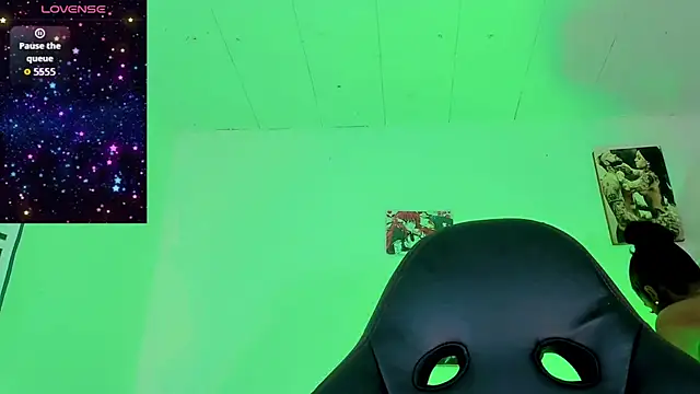 naomy  xx online show from 09-10-25, 11:10