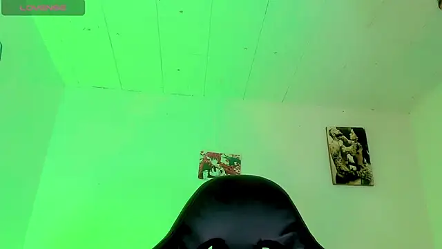 naomy  xx online show from 10-29-25, 03:09