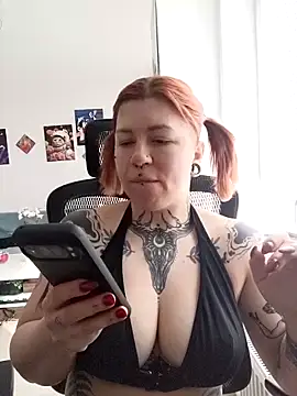 divine eve online show from 03-18-26, 10:18