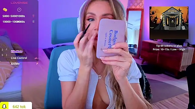 Snapshot of PrincessVS chatting on 11-01-25, 04:03 PrincessVS online show from 11-01-25, 04:03