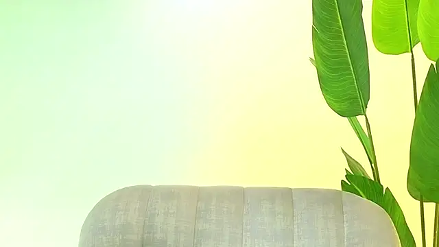 LinnaGardenia online show from 04-25-26, 01:41