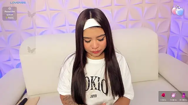 Snapshot of jessymorgan_ chatting on 02-13-25, 06:30 jessymorgan online show from 02-13-25, 06:30