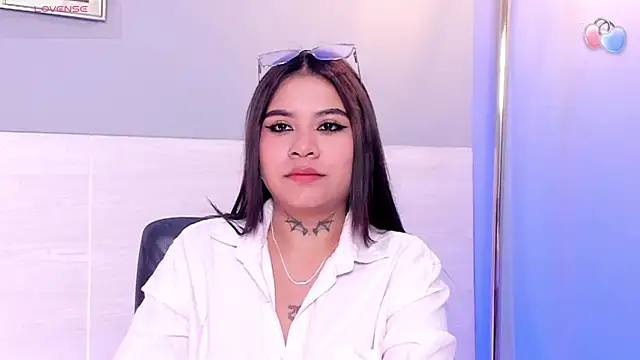 Snapshot of jessymorgan_ chatting on 02-21-25, 03:45 jessymorgan online show from 02-21-25, 03:45