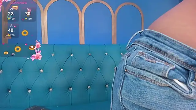 Snapshot of jessymorgan_ chatting on 10-14-25, 03:40 jessymorgan online show from 10-14-25, 03:40