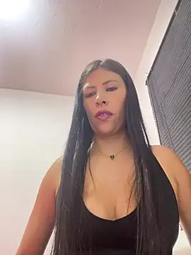 Alanna atm  online show from 12-26-24, 09:58