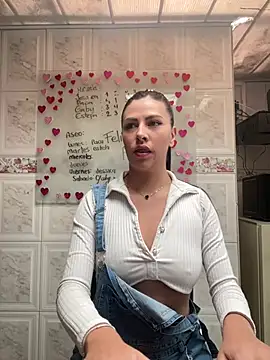 Alanna atm  online show from 01-18-25, 04:53