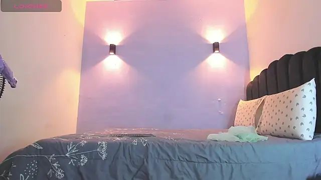 Sofia Clauss  online show from 03-19-25, 04:14