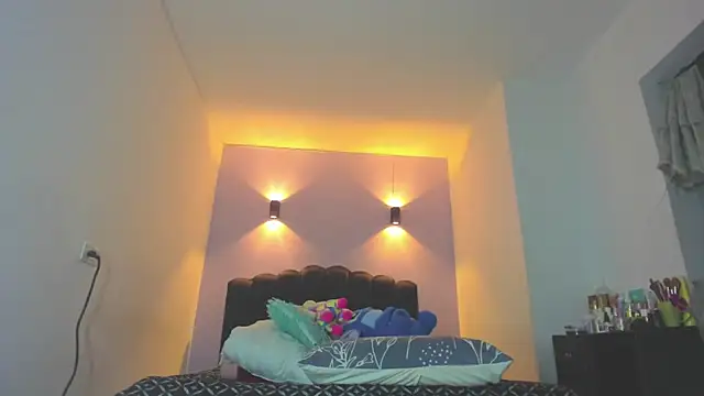 Snapshot of Sofia_Clauss_ chatting on 05-04-26, 04:19 Sofia Clauss online show from 05-04-26, 04:19