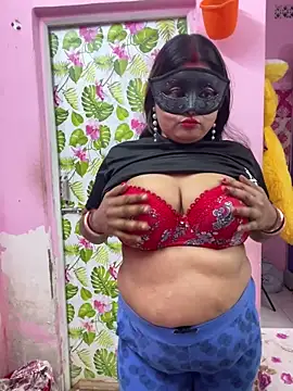 Snapshot of OrgsmMust chatting on 01-02-25, 06:56 OrgsmMust online show from 01-02-25, 06:56