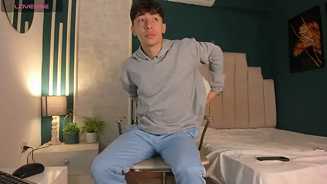 AlessandroDybala online show from 01-05-25, 12:10