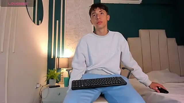 AlessandroDybala online show from 01-17-25, 11:59