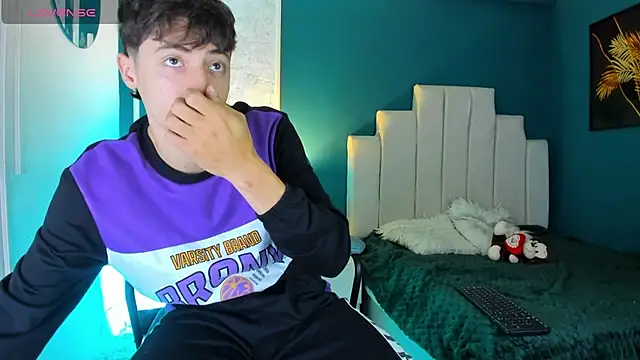 AlessandroDybala online show from 02-28-25, 12:09