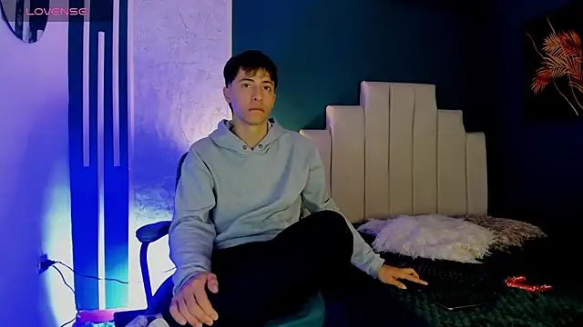 AlessandroDybala online show from 03-01-25, 11:50