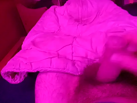 Snapshot of makodyrty chatting on 11-26-25, 09:16 makodyrty online show from 11-26-25, 09:16